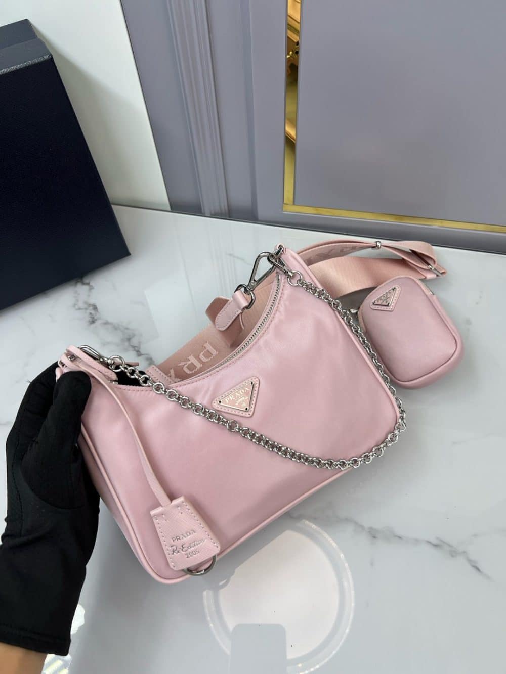 PRV Milano Nylon Shoulder Bag - Image 3