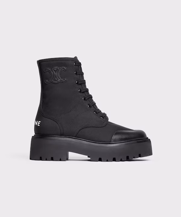C Bulky Laced up boot
